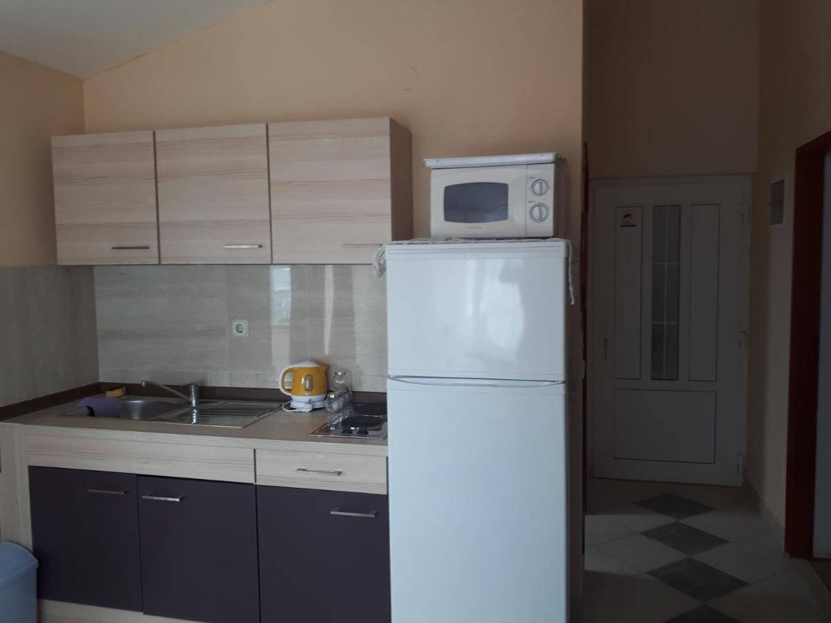 Apartments By The Sea Nin, Zadar - 15842 Экстерьер фото