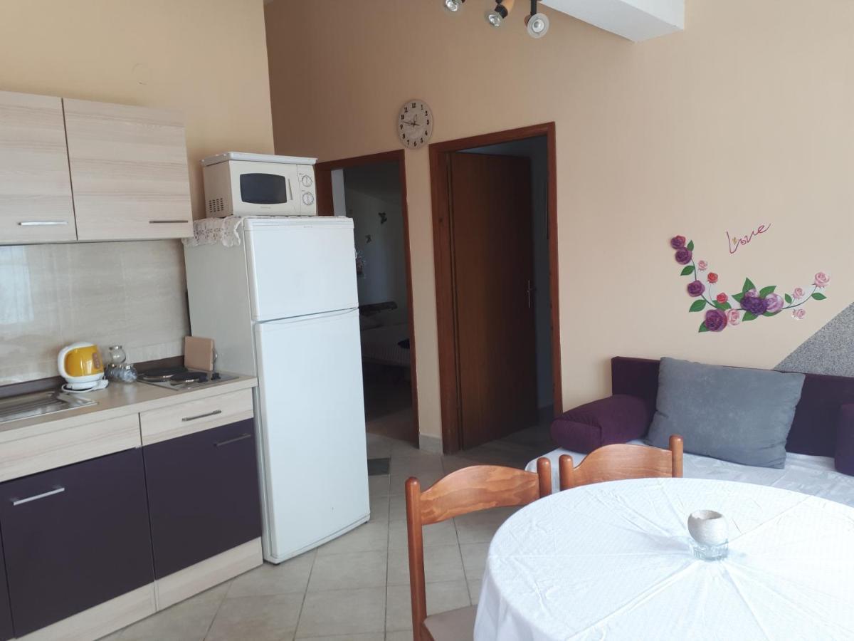 Apartments By The Sea Nin, Zadar - 15842 Экстерьер фото
